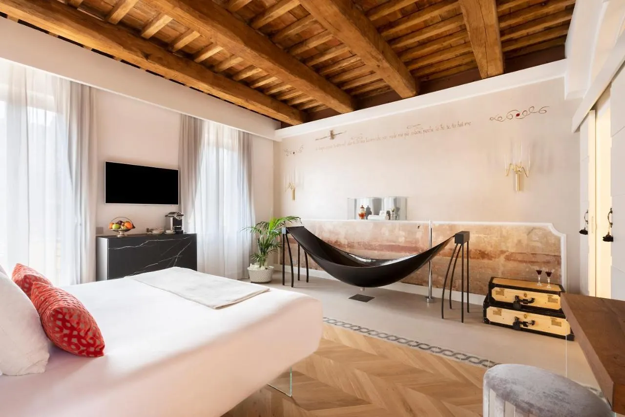 רומא Poesis Experience Hotel